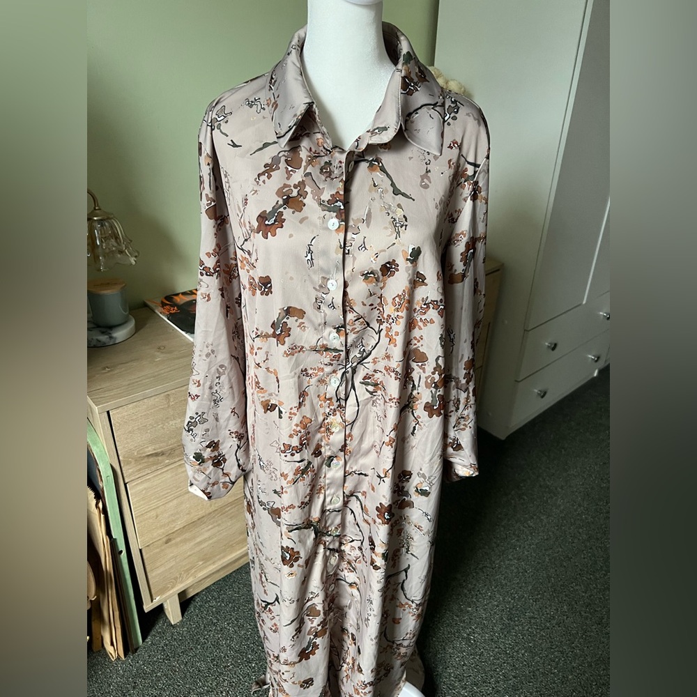Autumnal Print Modest Maxi Button Down Relaxed Fit Long-Sleeve Satin Dress Sz XL - Picture 9 of 16